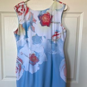 Tahari Sleeveless Light Blue Floral Dress, Size 10
